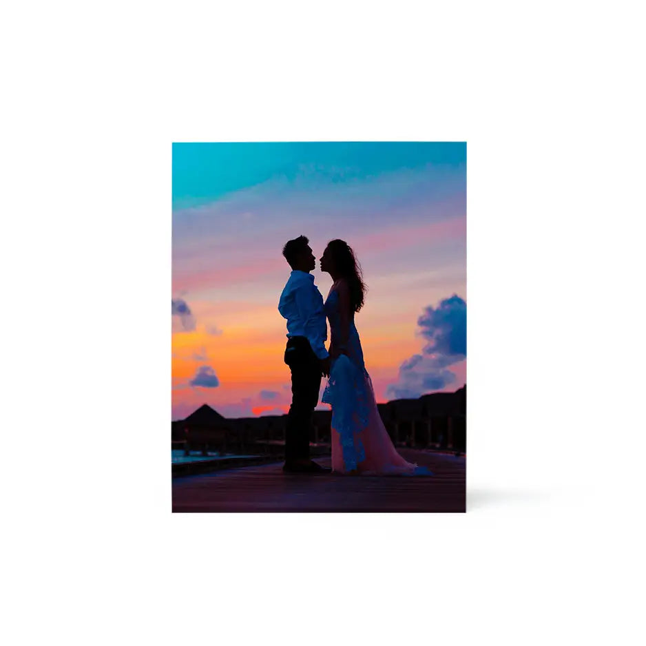 Couple kissing at sunset on an 8x10 wood print bright white for a romantic touch