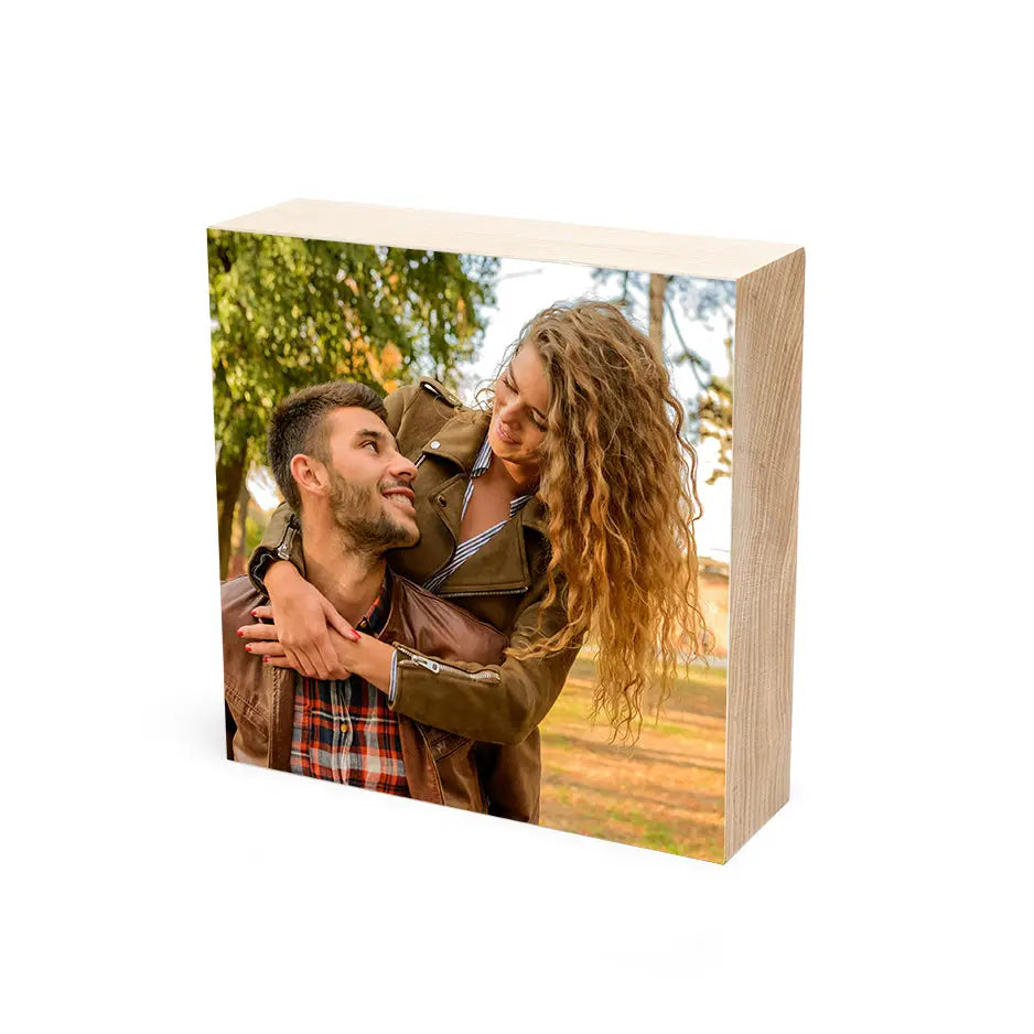 6x6 Maple Photo Block featuring a couple’s photo with a natural wood print background